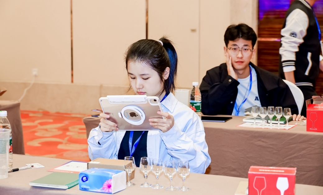 MK体育官网