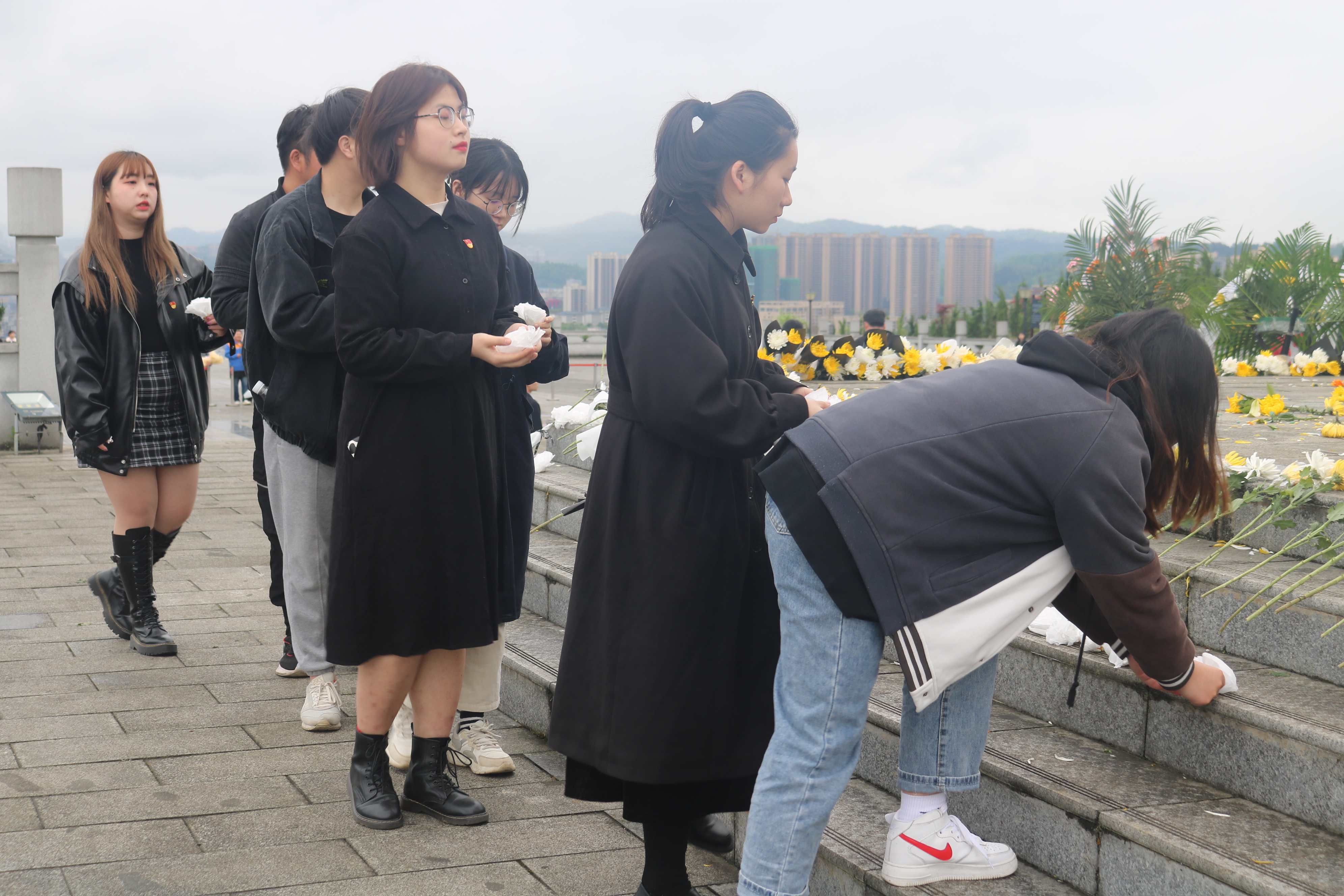MK体育官网