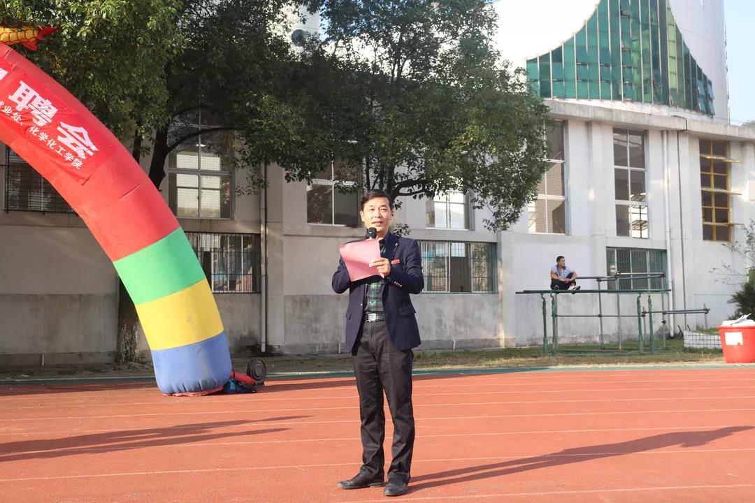 MK体育官网