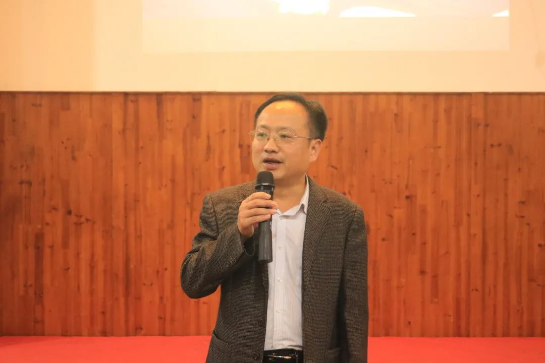 MK体育官网