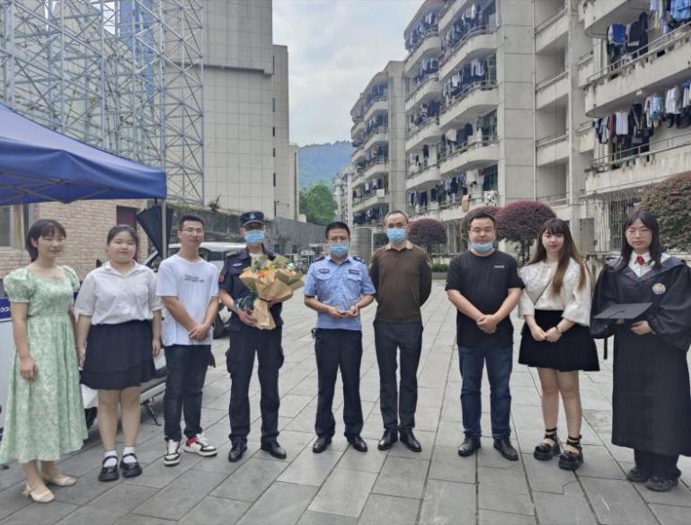 MK体育官网