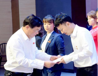 MK体育官网