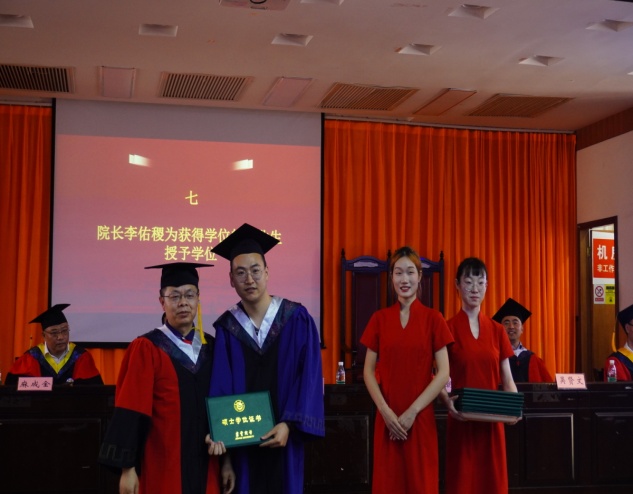 MK体育官网