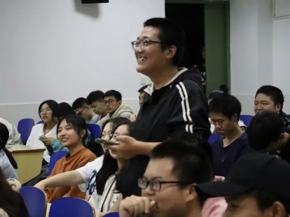 MK体育官网